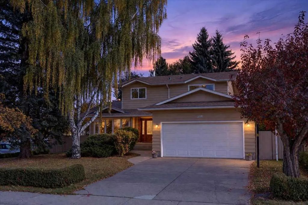316 Parkland Way Se, Calgary