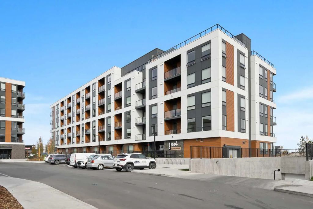 4513 8500 19 Avenue Se, Calgary