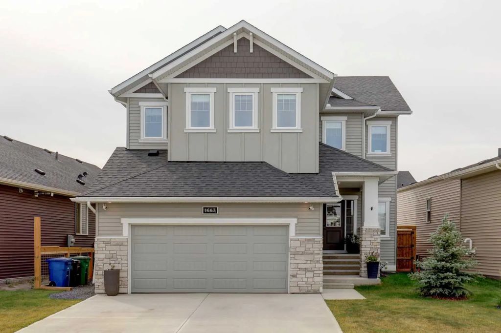 1607 Baywater Street Sw, Airdrie