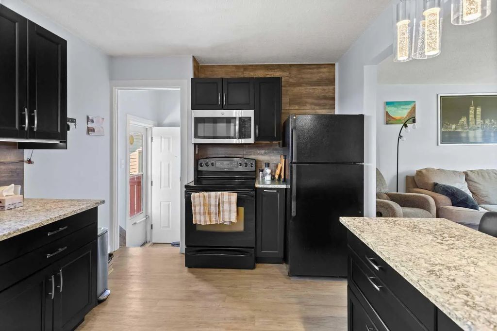 Baseboard 316 4504 67 Street , Camrose, AB, T4V 2P9