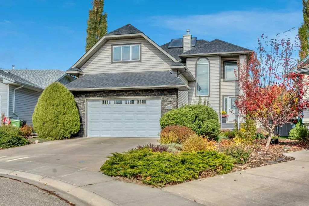 304 Cambridge Place , Strathmore