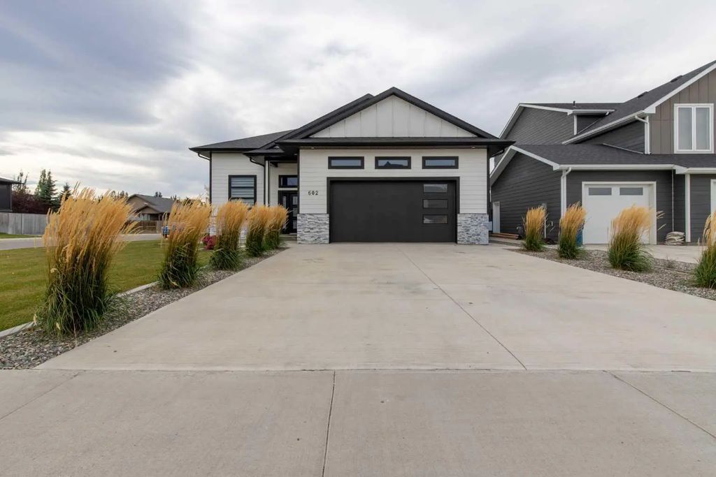 602 5 Avenue , Nobleford