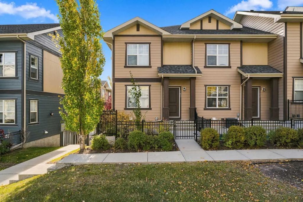 140 Evanscrest Gardens Nw, Calgary
