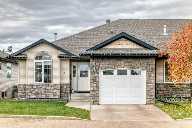 8 4718 62 Street , Stettler