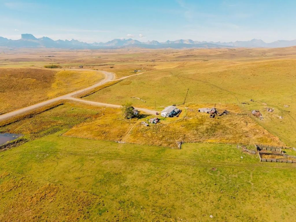 263050 Twp Rd 20  , Rural Cardston County