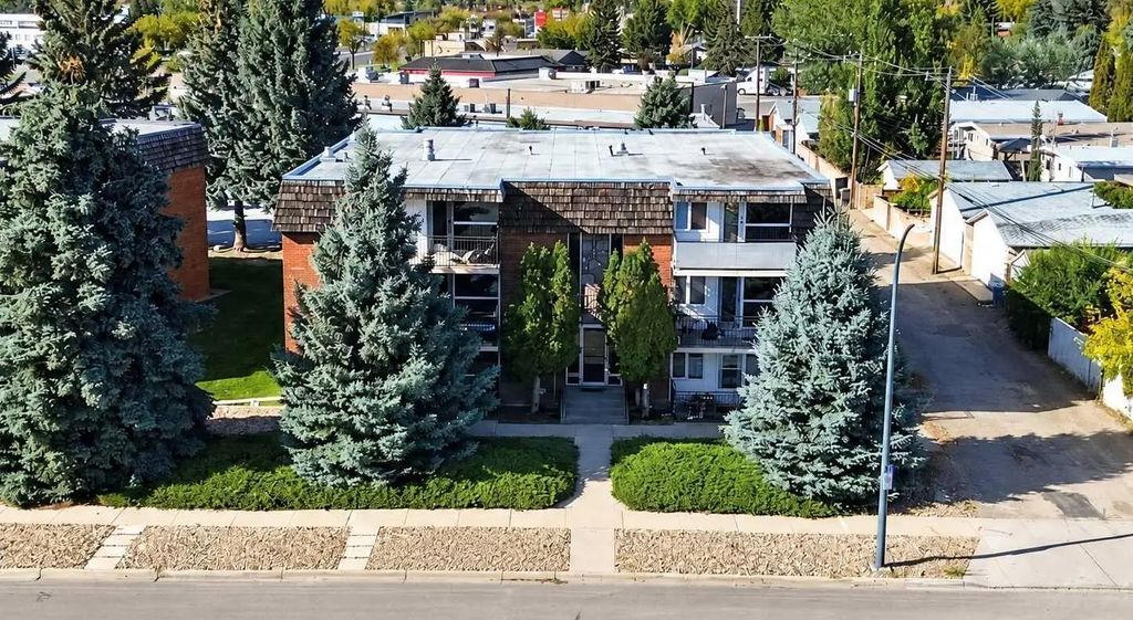 304 1716 Henderson Lake Boulevard S, Lethbridge