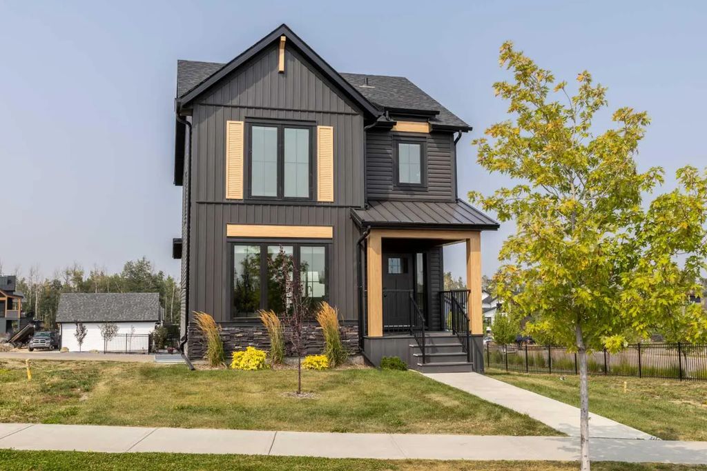 5 Springfield Boulevard , Sylvan Lake