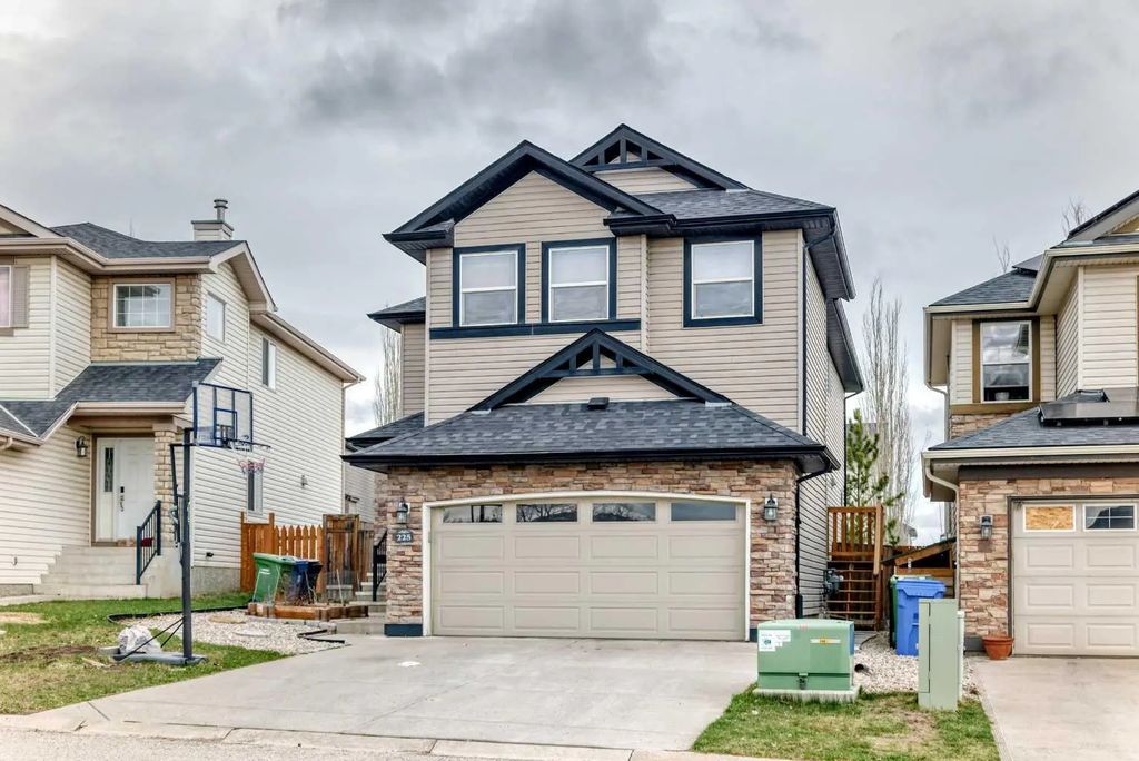 225 Kincora Heights Nw, Calgary