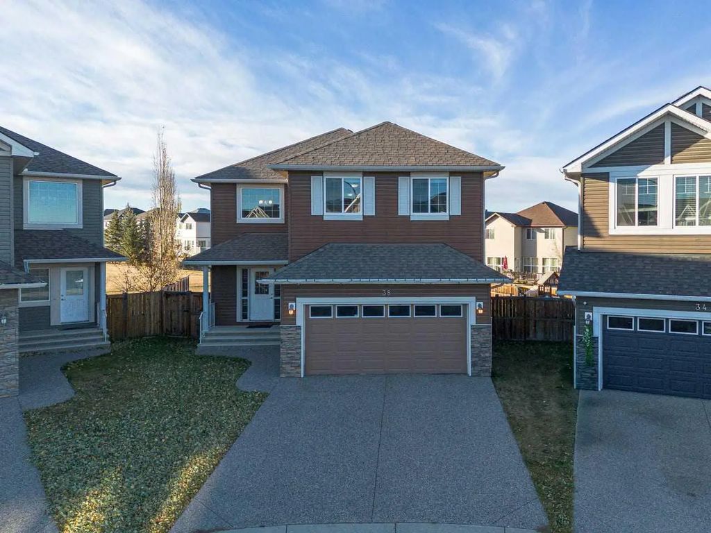 38 Everhollow Green Sw, Calgary