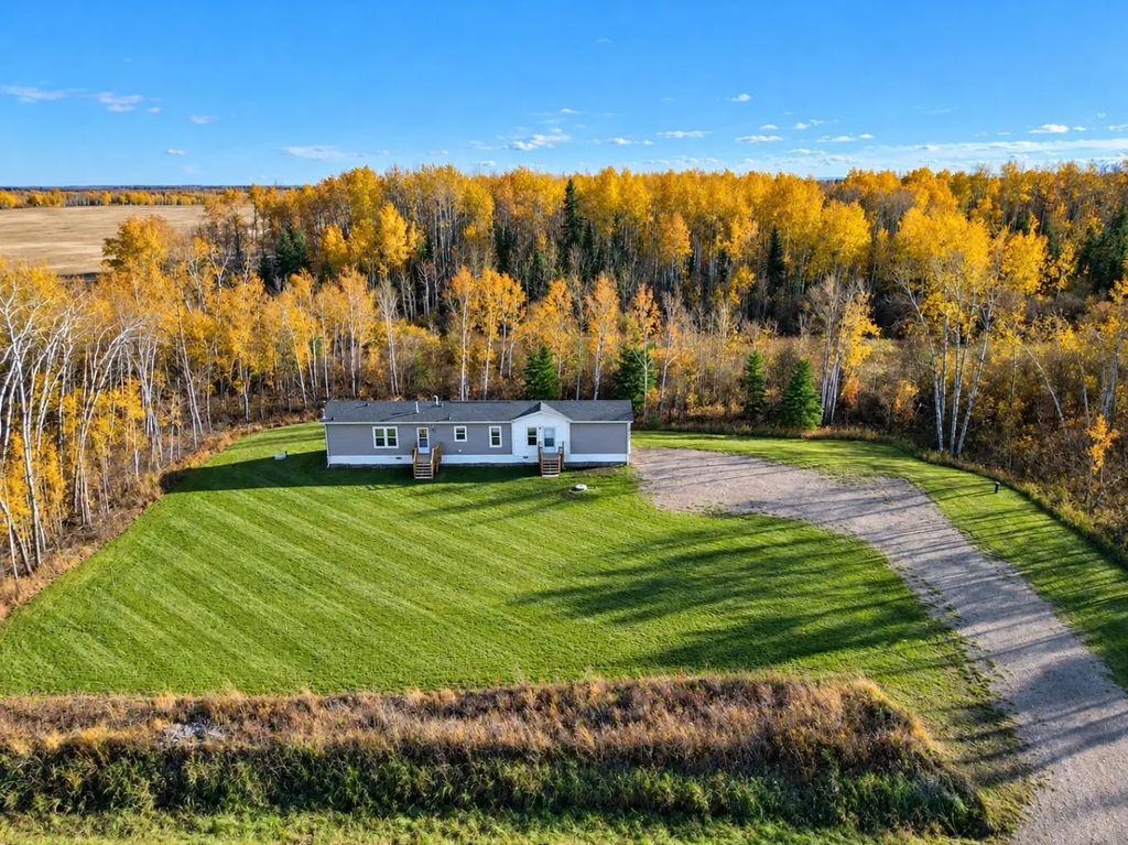 13211 Twp Rd 1085  , Rural Mackenzie County