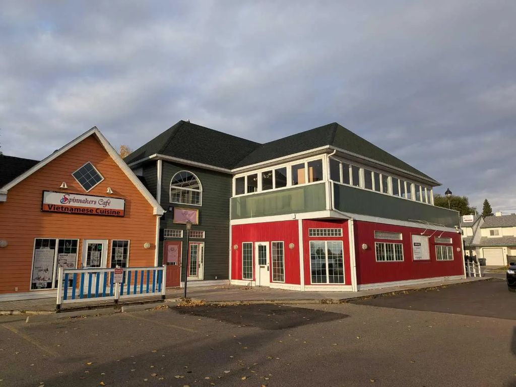 110 5227 Lakeshore Drive , Sylvan Lake