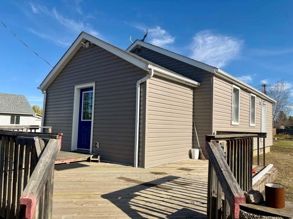 5123 47 Street , Mannville