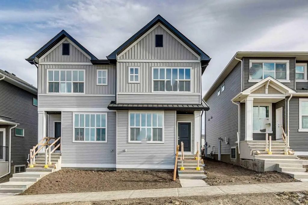 78 Aquila Grove Nw, Calgary