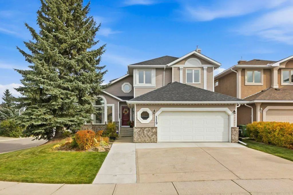 119 Woodpark Circle Sw, Calgary