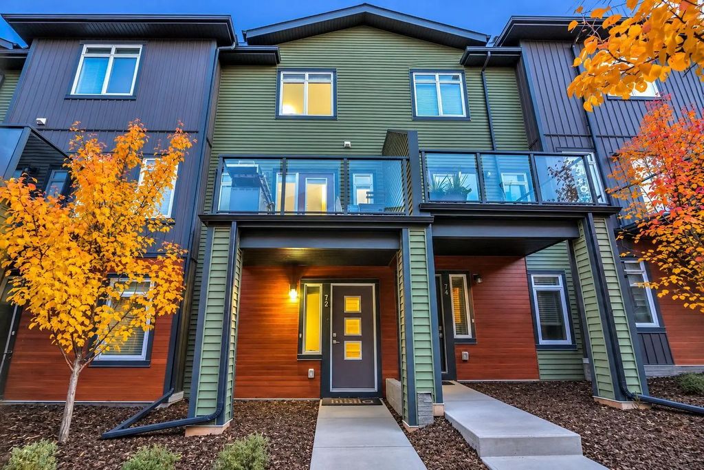 72 Sage Bluff Circle Nw, Calgary