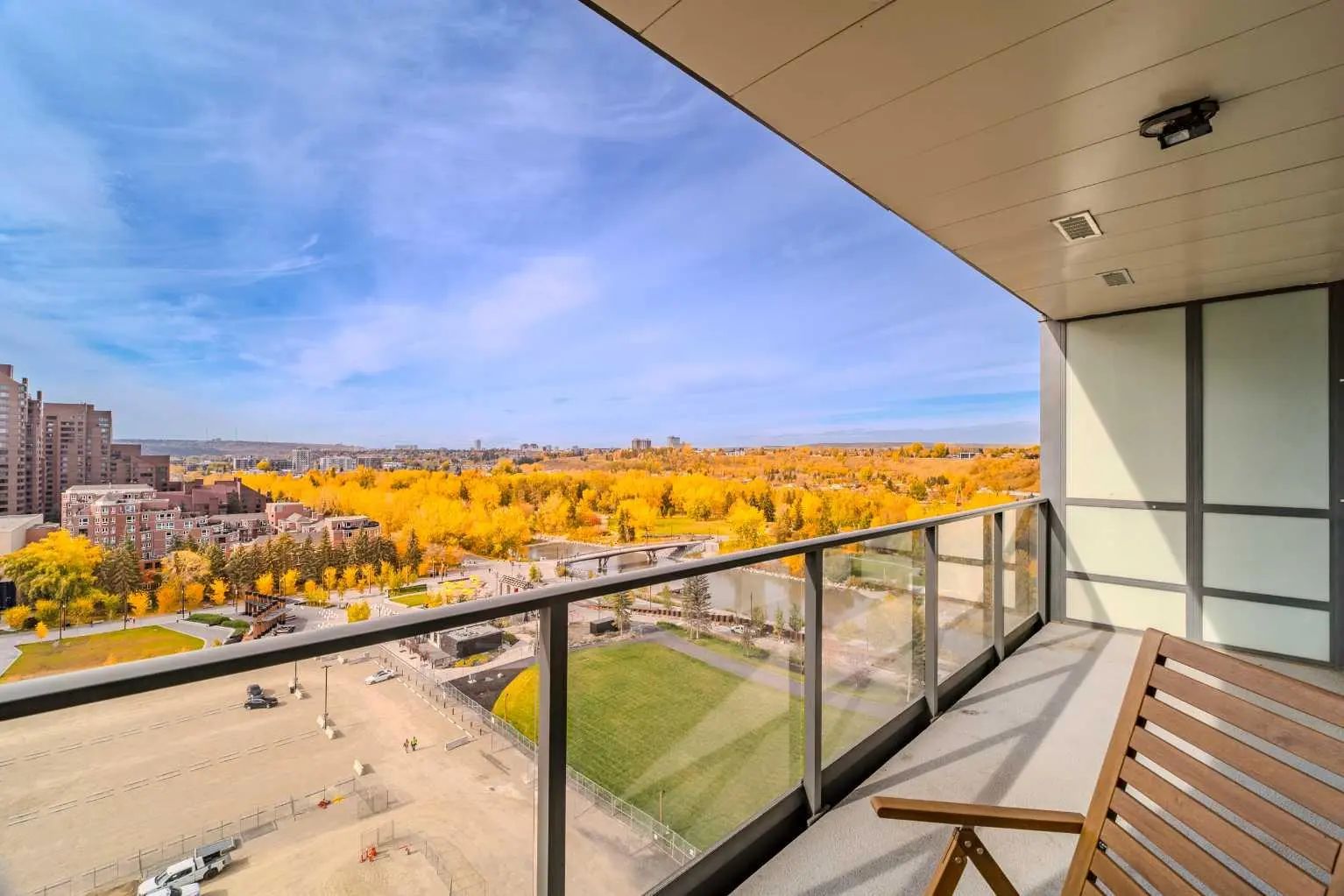1405 128 2 Street Sw, Calgary