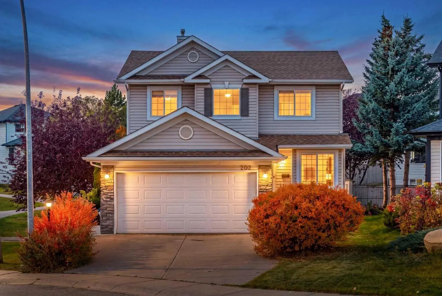 202 Panorama Hills Close Nw Calgary Alberta T2K 5J3 Panorama Hills Details