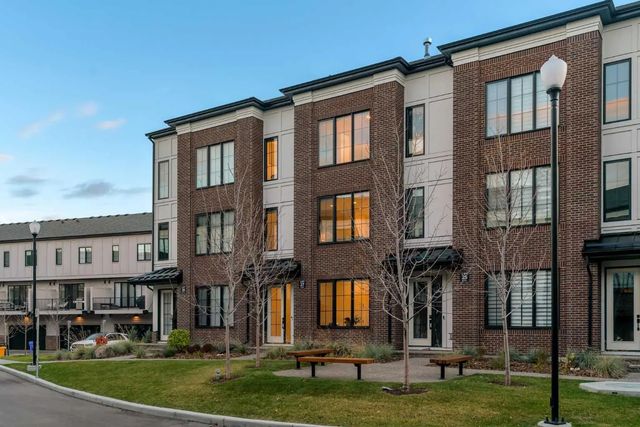 27 130 Discovery Drive Sw, Calgary
