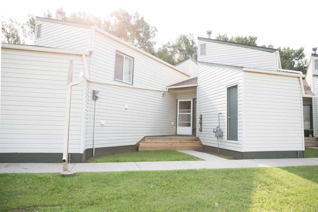 5 8205 98 Street , Peace River