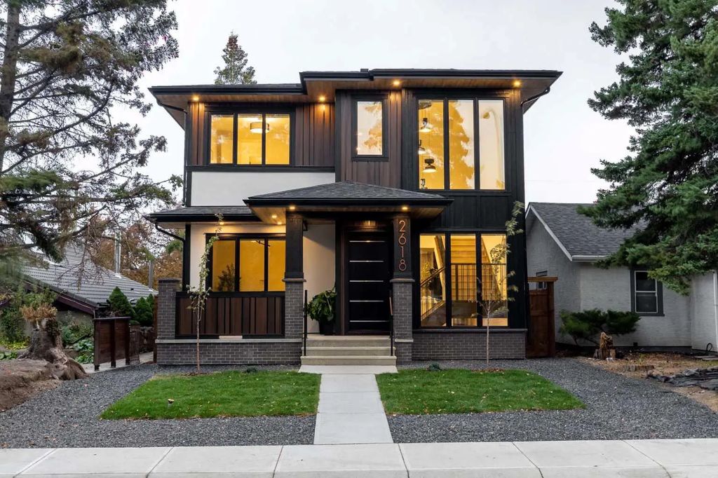 2618 26 Street Sw, Calgary
