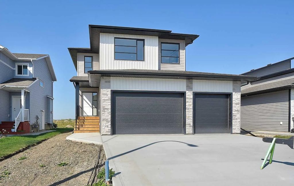 10237 128 Avenue , Grande Prairie