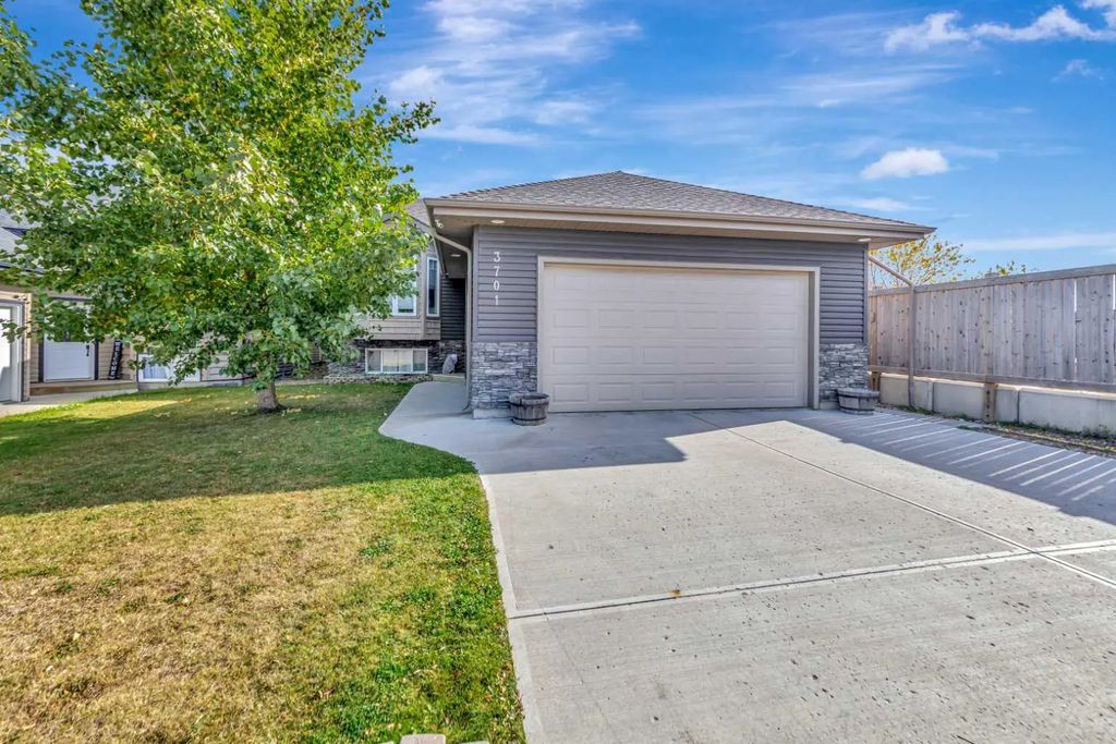 3701 41 Avenue , Lloydminster