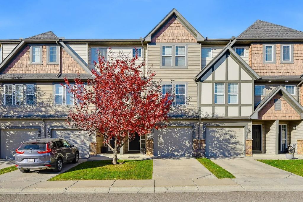 16 Eversyde Park Sw, Calgary