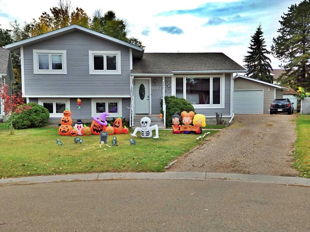 5907 51 Avenue , Vermilion