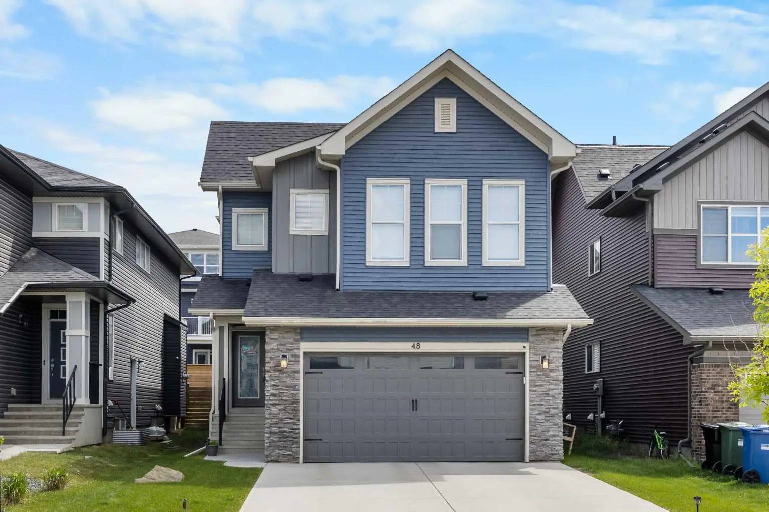 48 Carringvue Street Nw Calgary Alberta T3P 1L7 Carrington Details