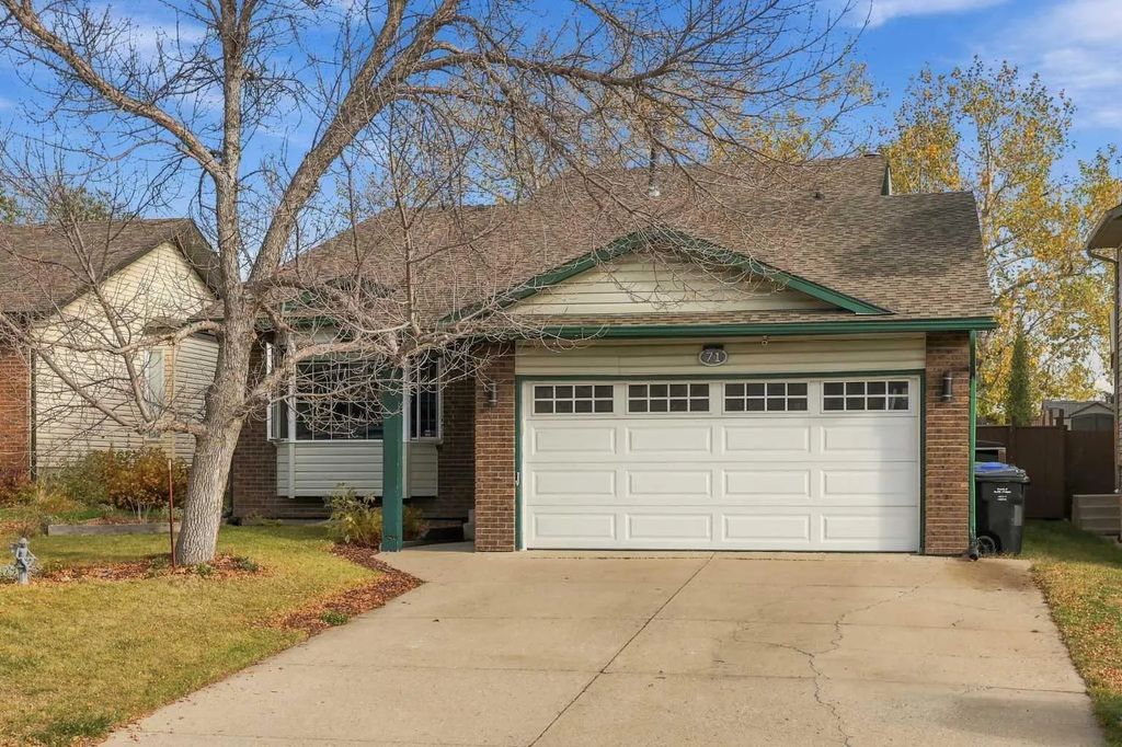 71 Hawkhill Way Nw, Calgary