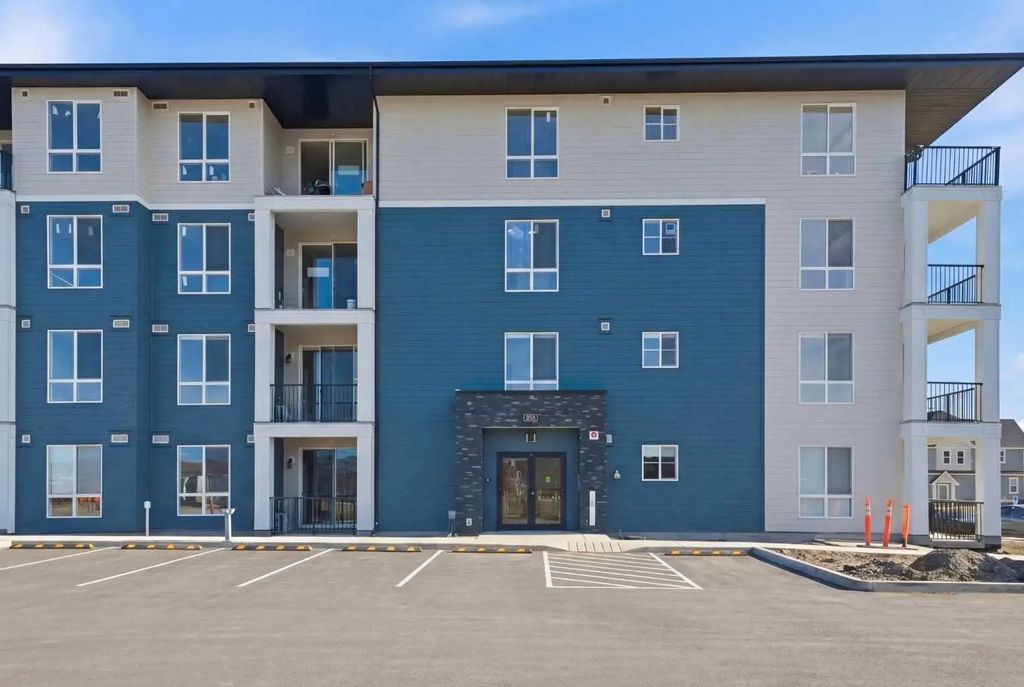 1105 47 Creekview Gardens Sw, Calgary
