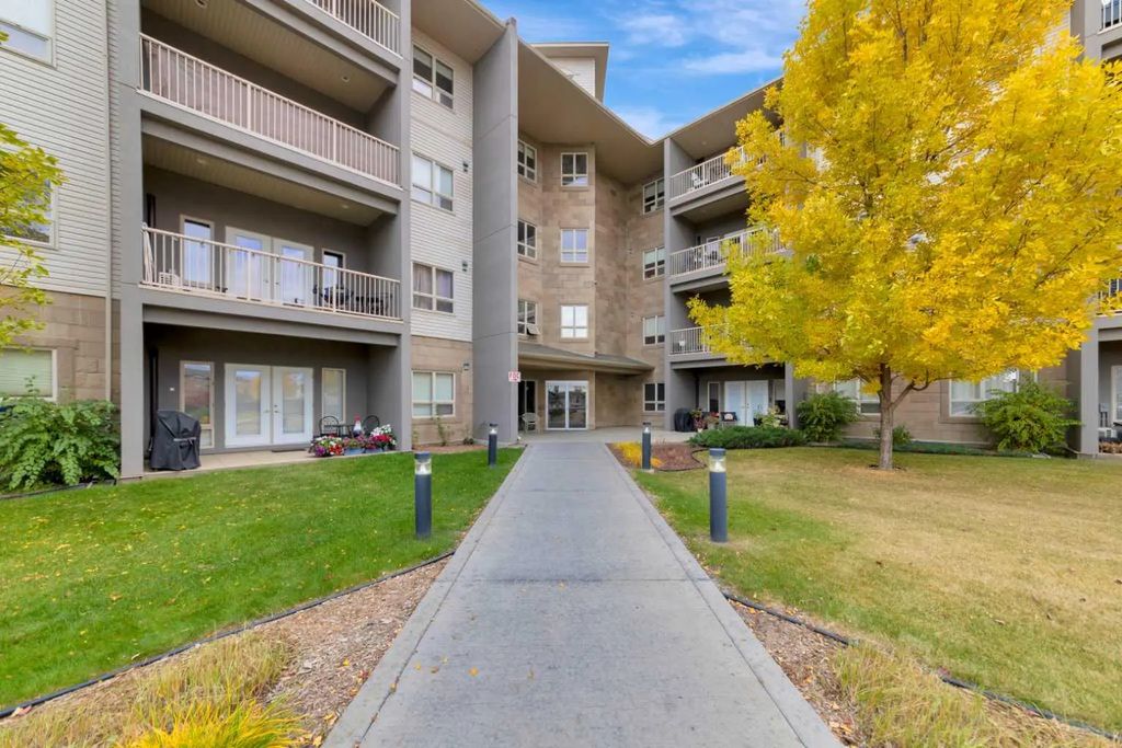 203 4102 69 Avenue , Lloydminster