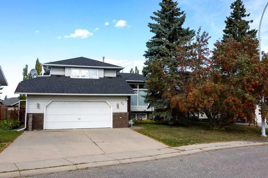 94 Athabasca Crescent , Crossfield