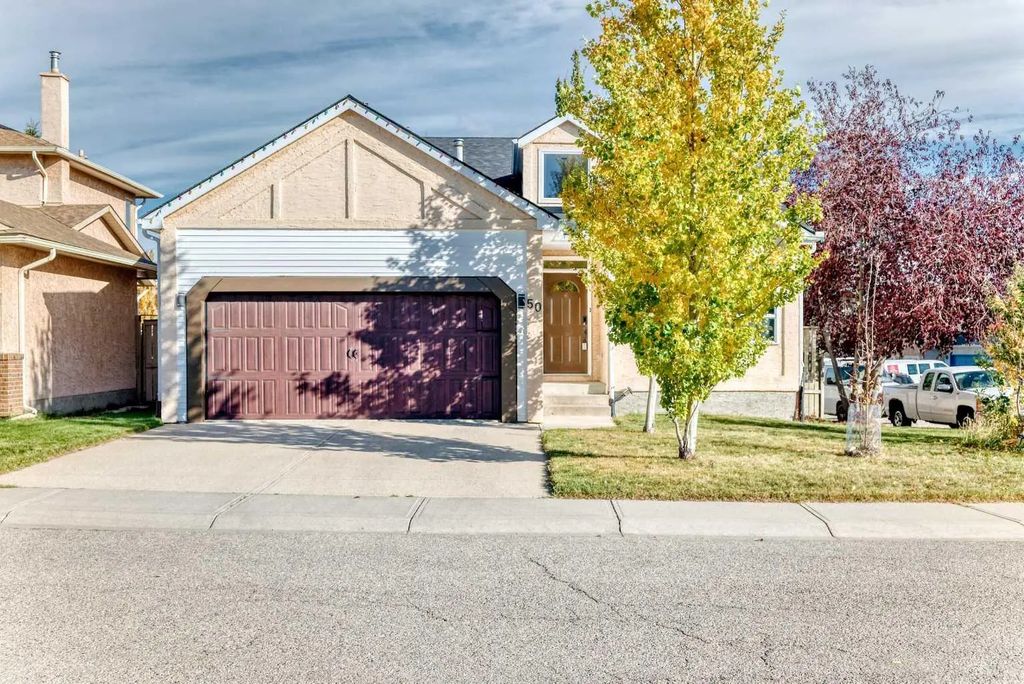 50 Hawkbury Close Nw, Calgary