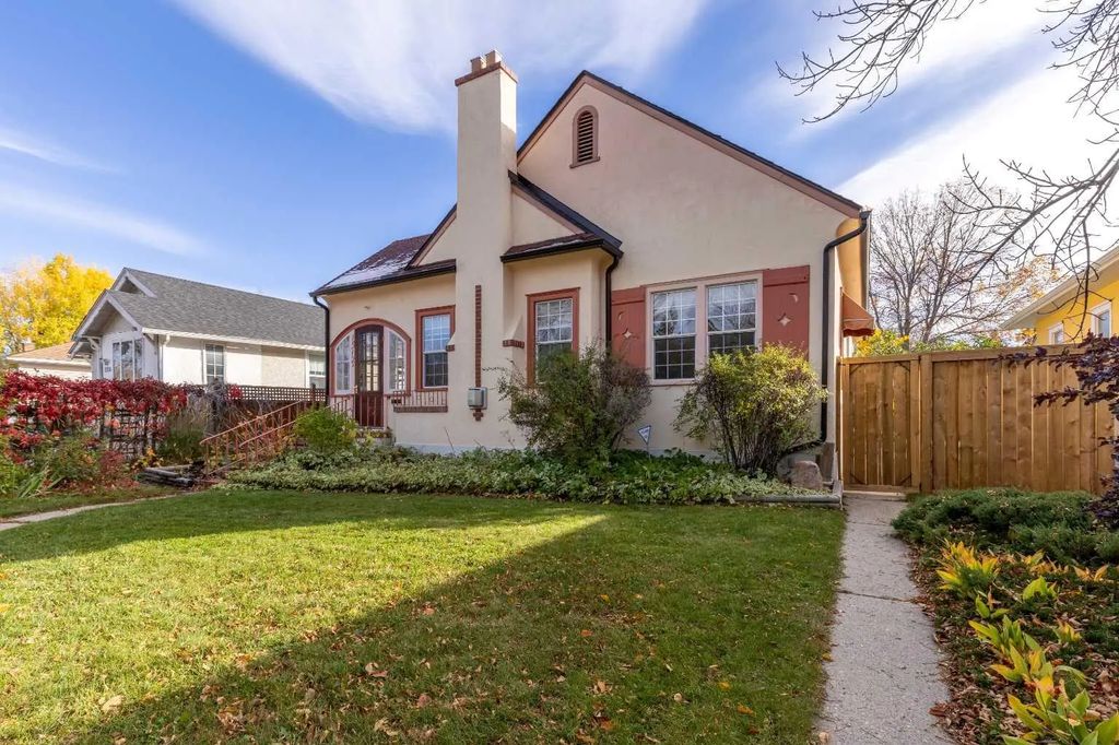 1512 6 Avenue S, Lethbridge