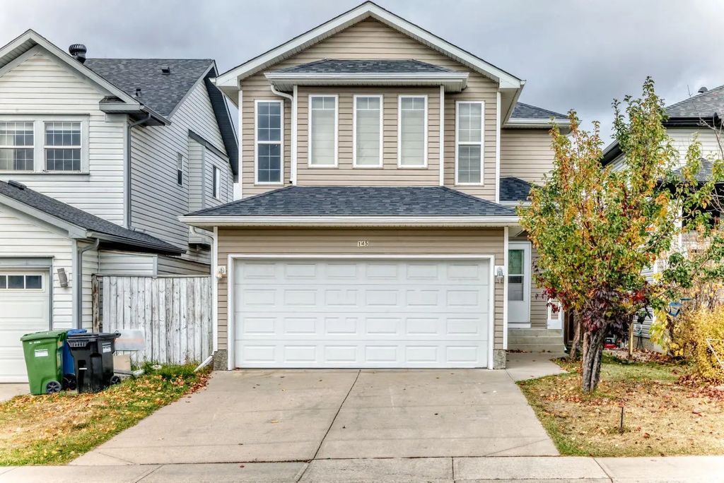 145 Martinvalley Crescent Ne, Calgary