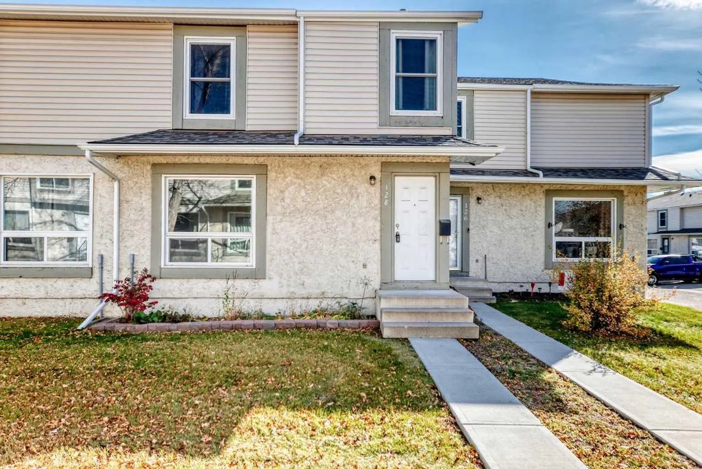 128 Deer Ridge Lane Se, Calgary