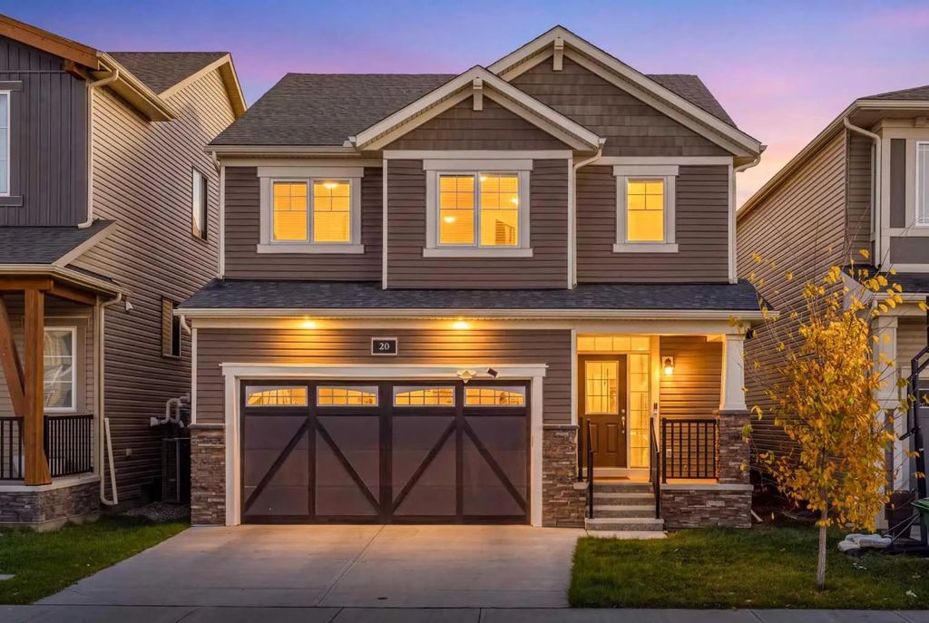 20 Carringham Heights Nw, Calgary