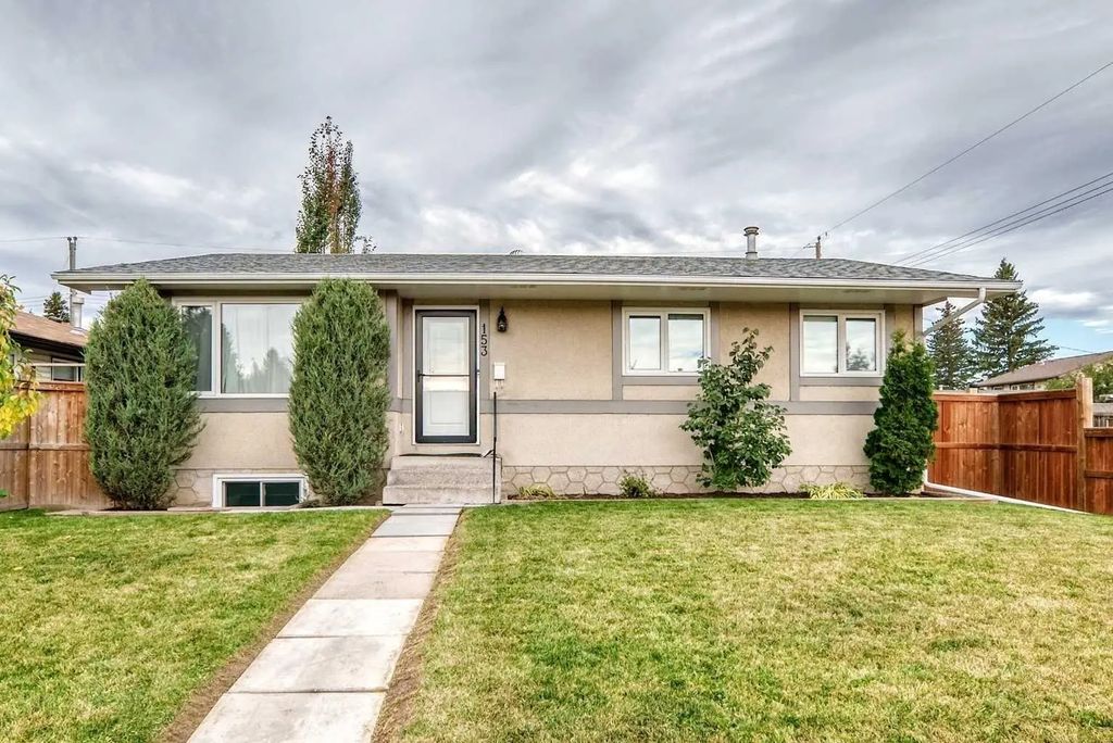 153 Madeira Road Ne, Calgary