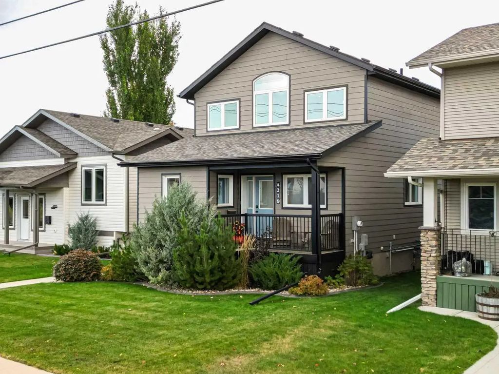 4219 46 Avenue , Red Deer