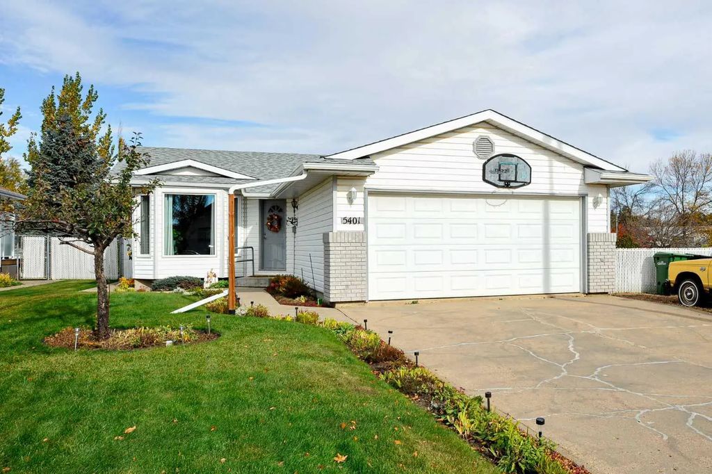 5401 65 Street , Camrose