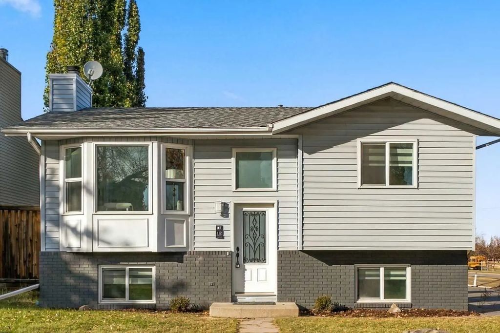 112 Macewan Meadow Crescent Nw, Calgary
