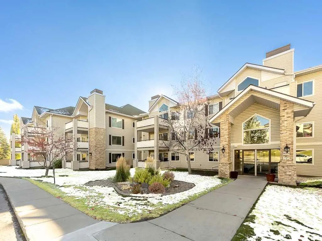 Modern suburban home in Evanston