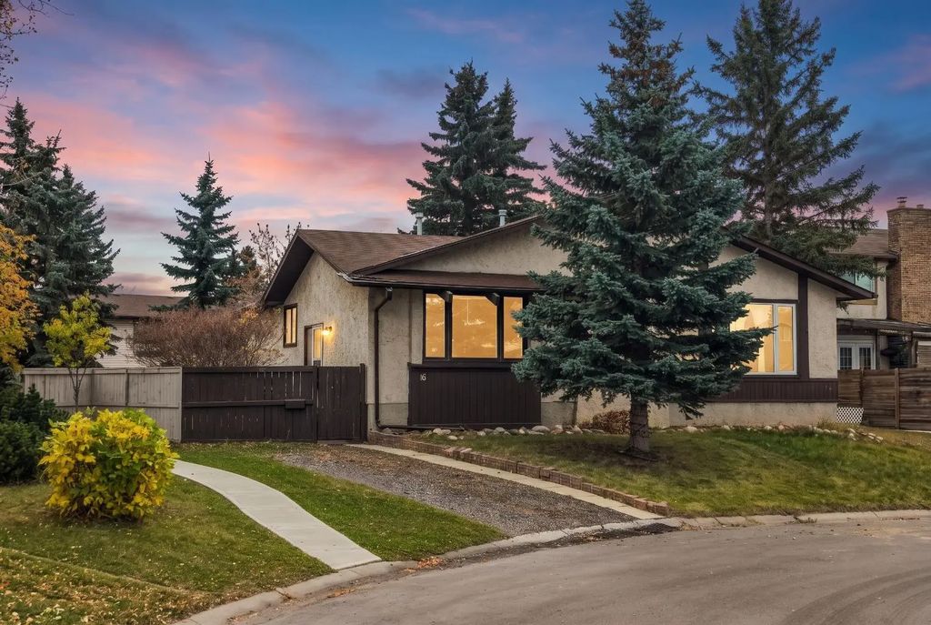 16 Whiteram Place Ne, Calgary