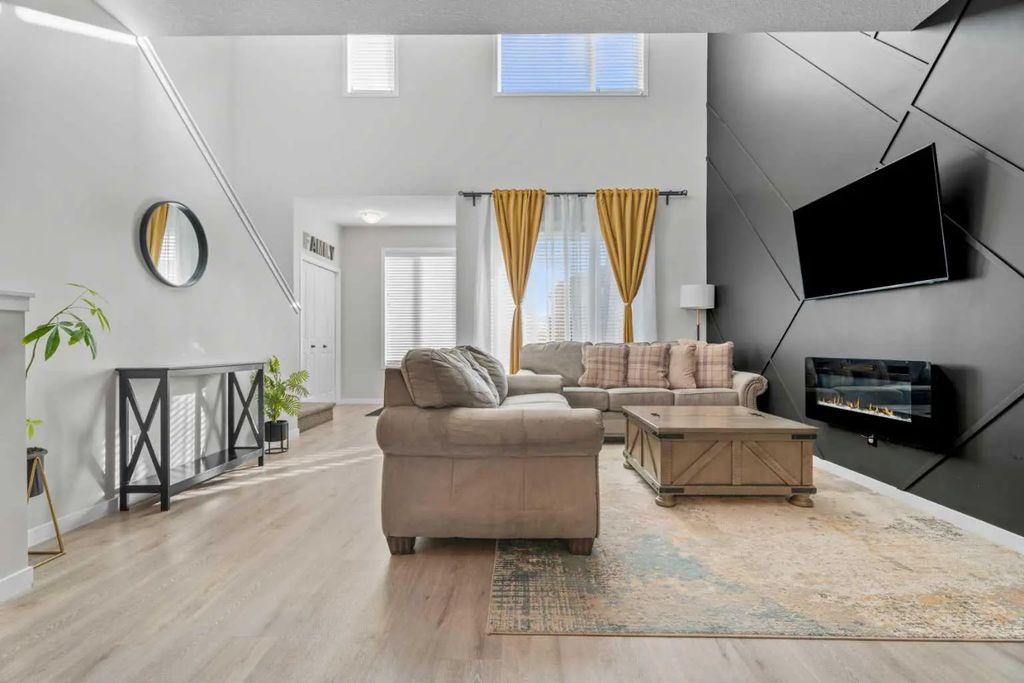111 Wolf Creek Manor Se, Calgary