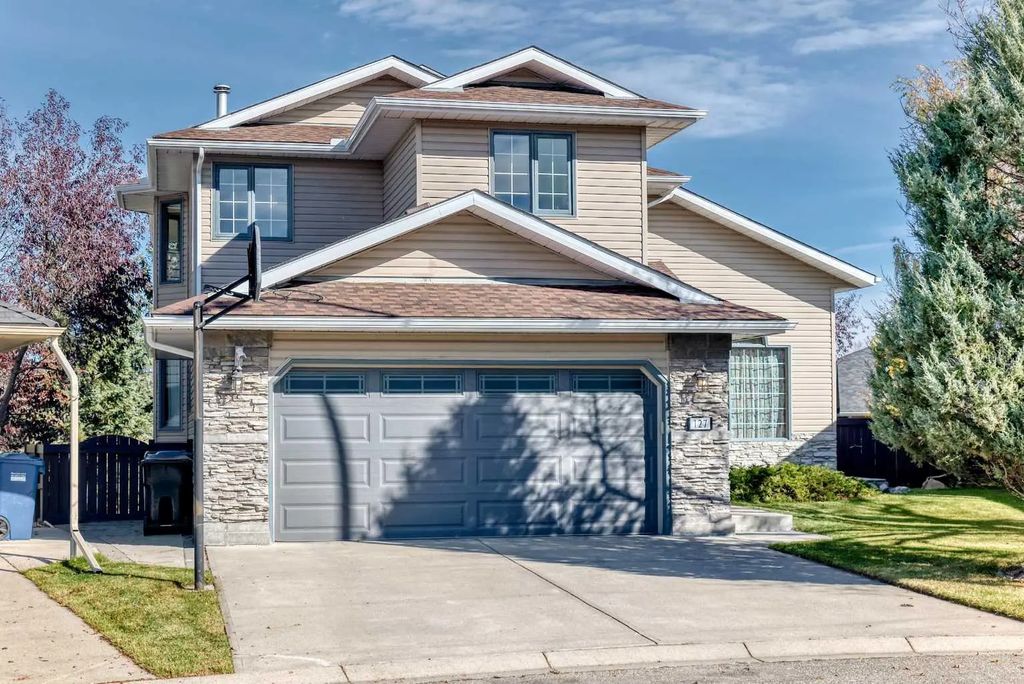 127 Edgebrook Circle Nw, Calgary