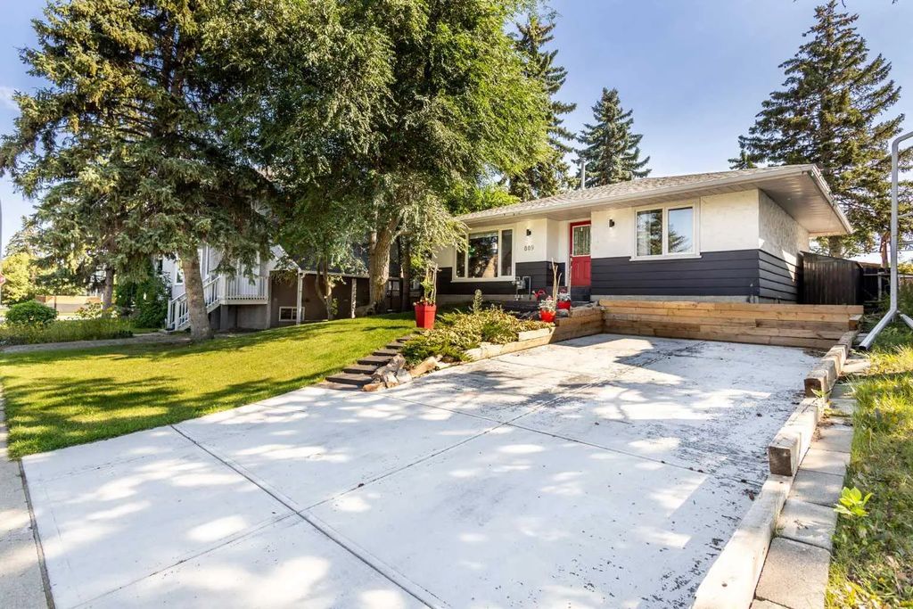 809 68 Avenue Sw, Calgary