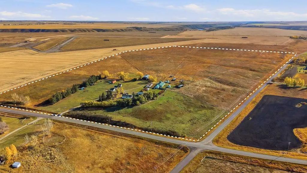 258022 112 Street E, Rural Foothills County