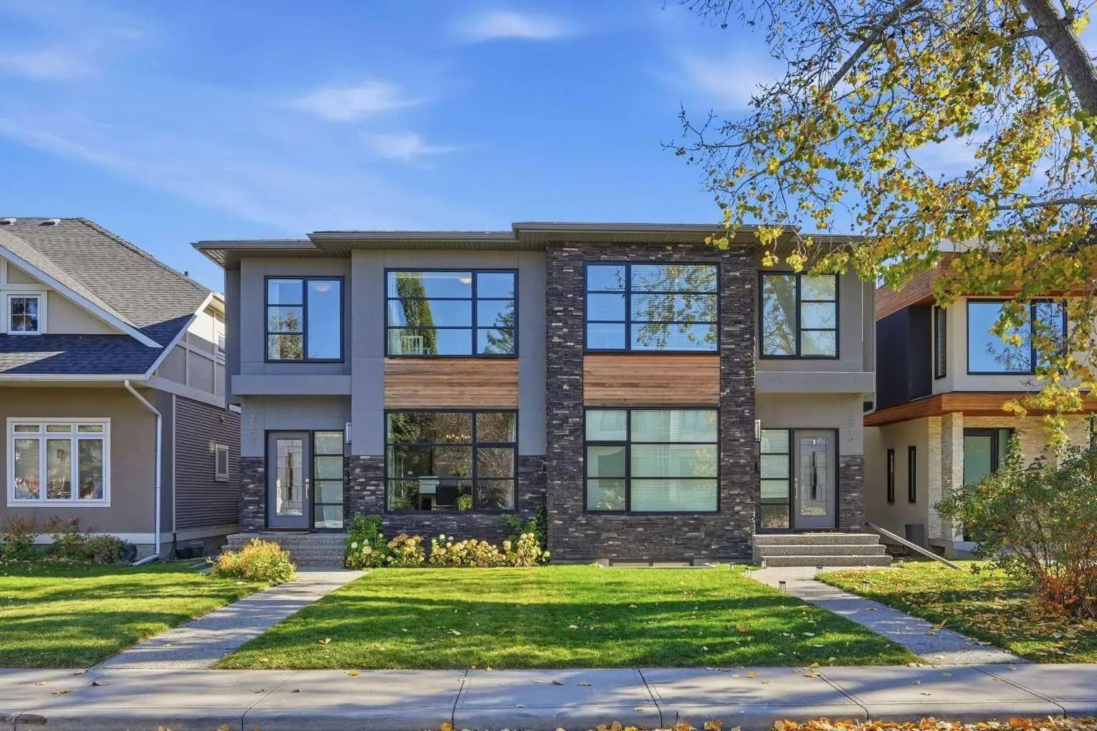 Modern suburban home in Evanston
