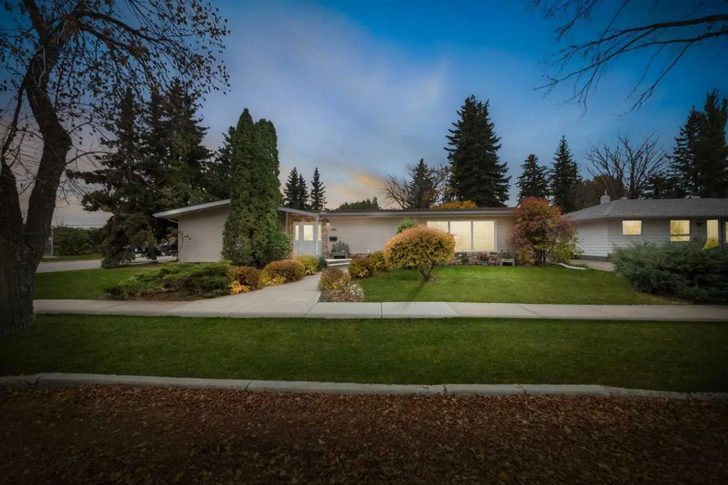 5301 46 Street , Lloydminster